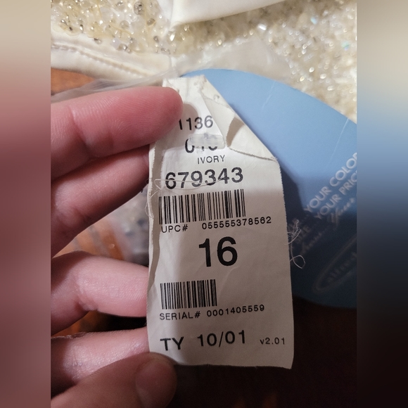 Alfred Angelo Disney Collection wedding dress - Picture 6 of 6